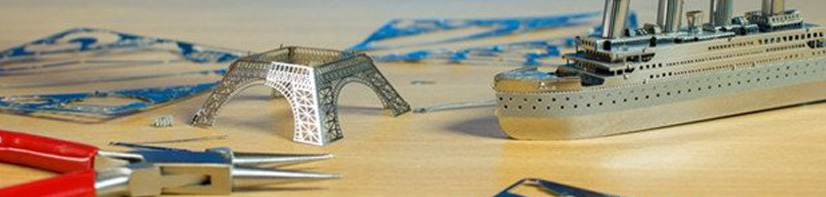 prodotti <p>KIT IN METALLO 3D</p>